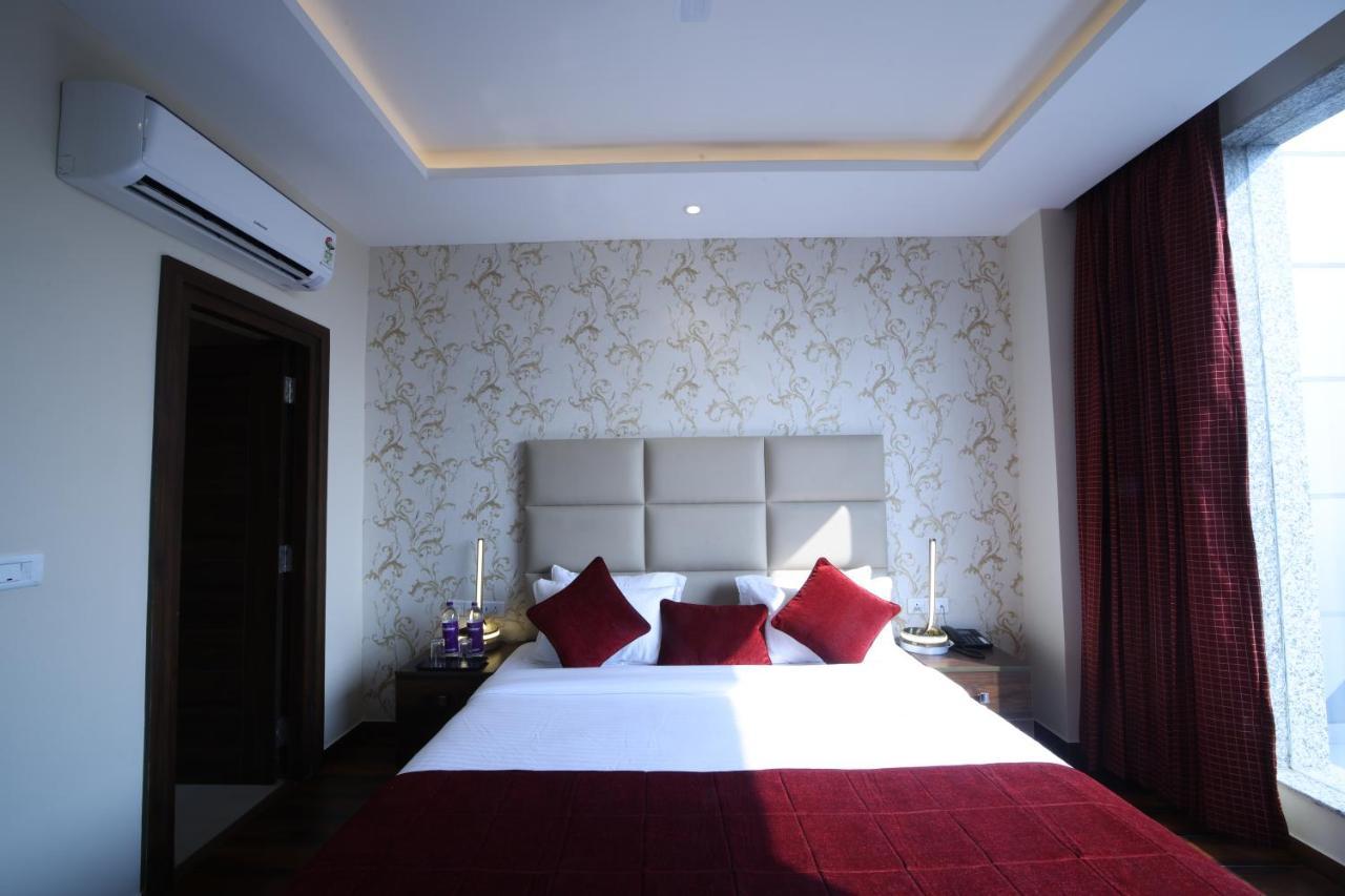 The Vilana Hotel Rishīkesh Zewnętrze zdjęcie