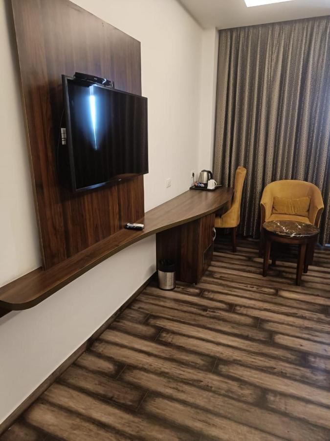 Hotel The Vilana A Unit Of Jg Developers Rishīkesh Zewnętrze zdjęcie